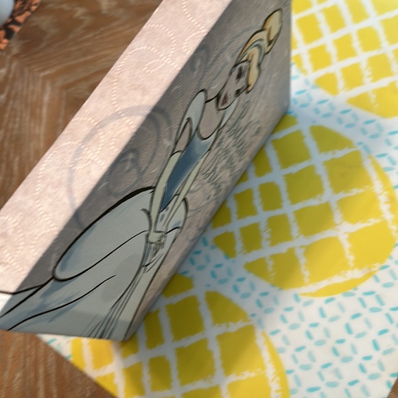 Cinderella wall hanging - Picture 5 of 5